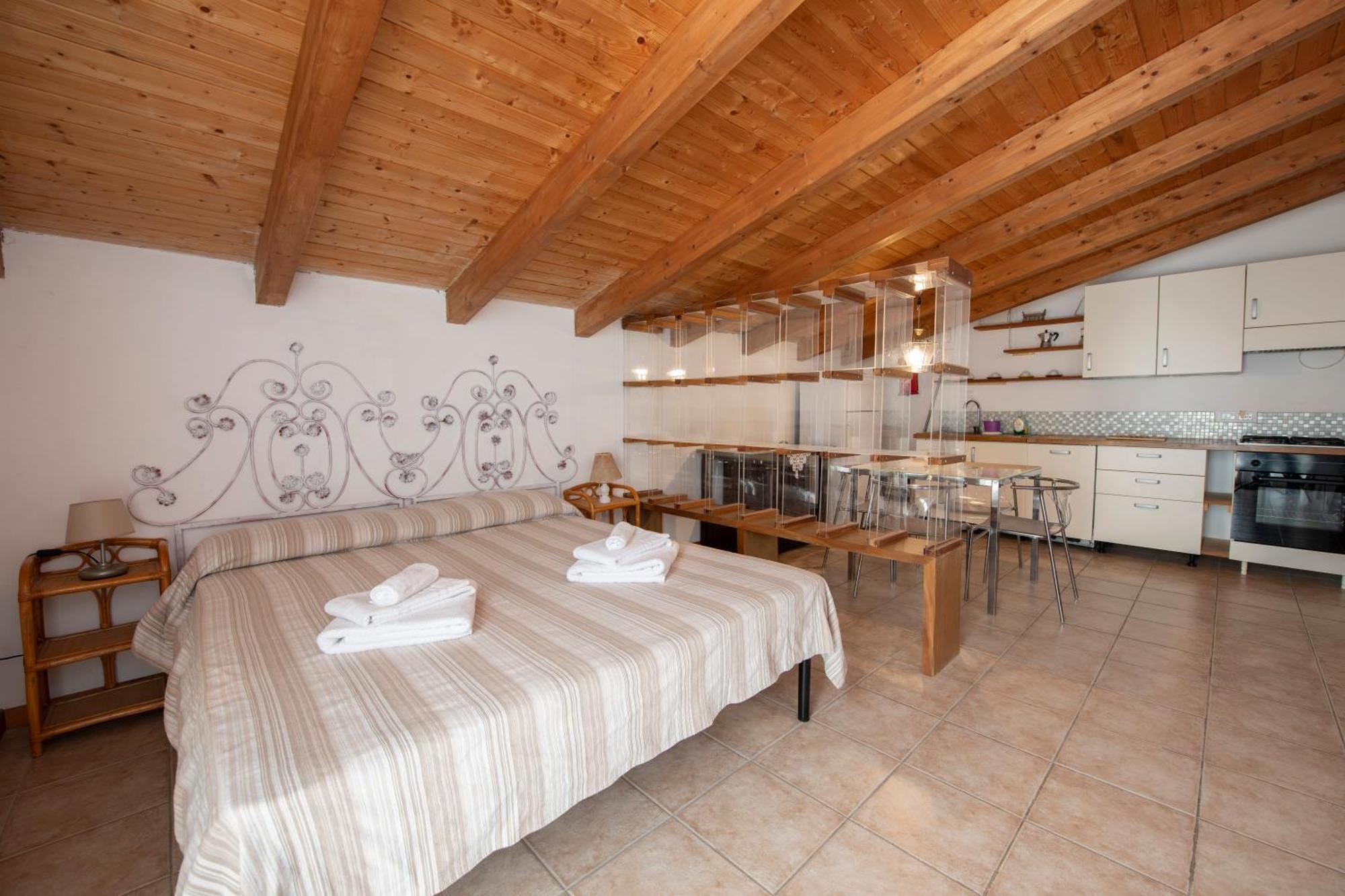 211 - Appartamento Acacia, Terrazza Giardino E Piscina Carro Exteriér fotografie